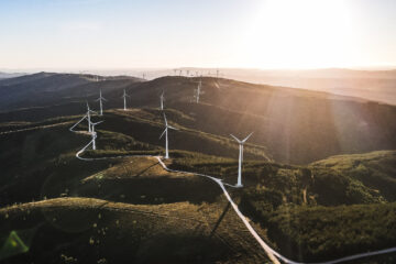 Greece Focuses on Large Renewable Energy Projects for Cost Efficiency