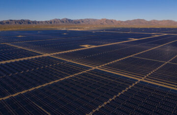 Desert Quartzite solar farm