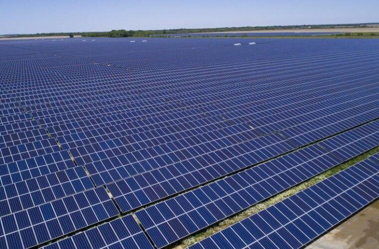 Mockingbird Solar Center